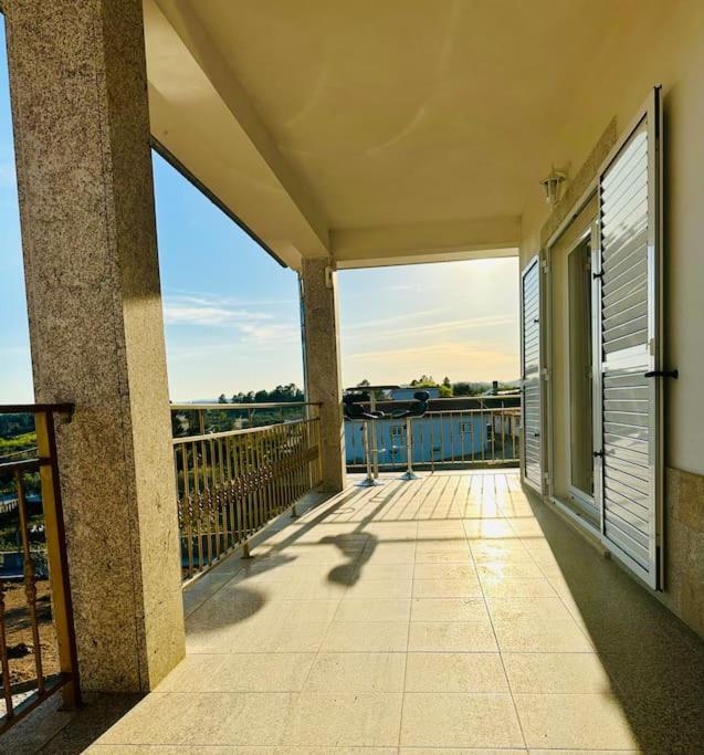Reis House Villa Torre de Dona Chama Exterior photo